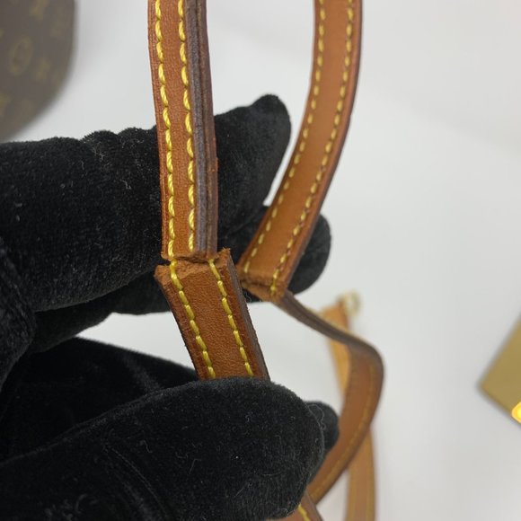 Louis Vuitton Spontini Handbag Monogram - Picture 8 of 15